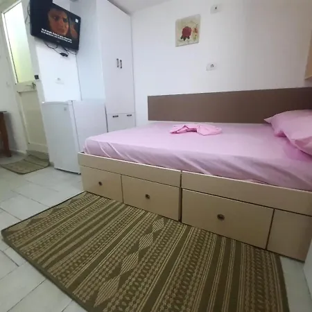 Lovely Apt.0-1 *