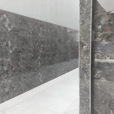 Lovely Apt.0-1 Lejlighed *